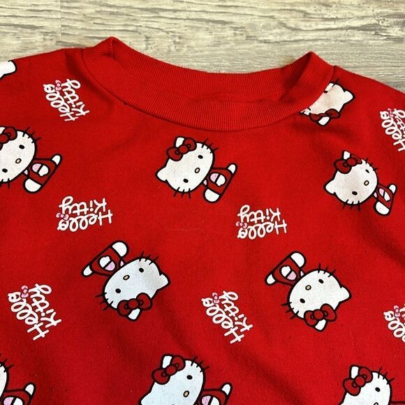 Sanrio•Hello Kitty•all over red•sweatshirt•small•crewneck | 1590 - Picture 2 of 8